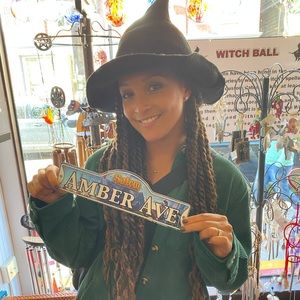 Meet your Posher, Amber